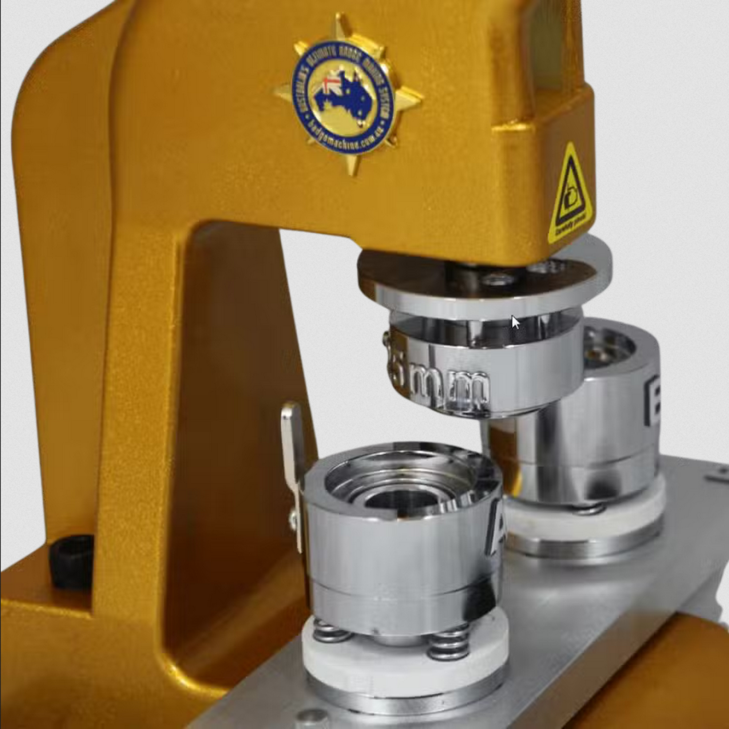 badge-machine-products-everything-for-badge-making-badgemachine