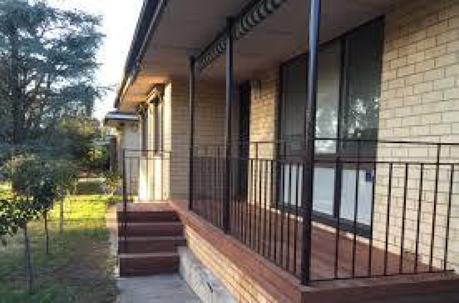 fence-and-gate-repairs-in-adelaide