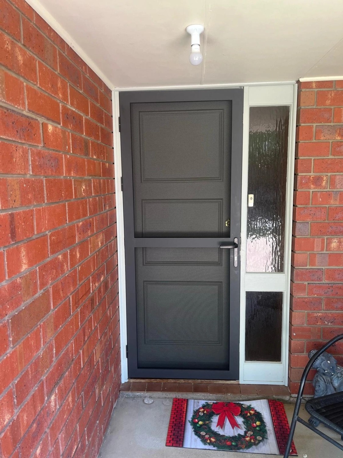 find-added-safety-with-best-screen-door-repairs-adelaide