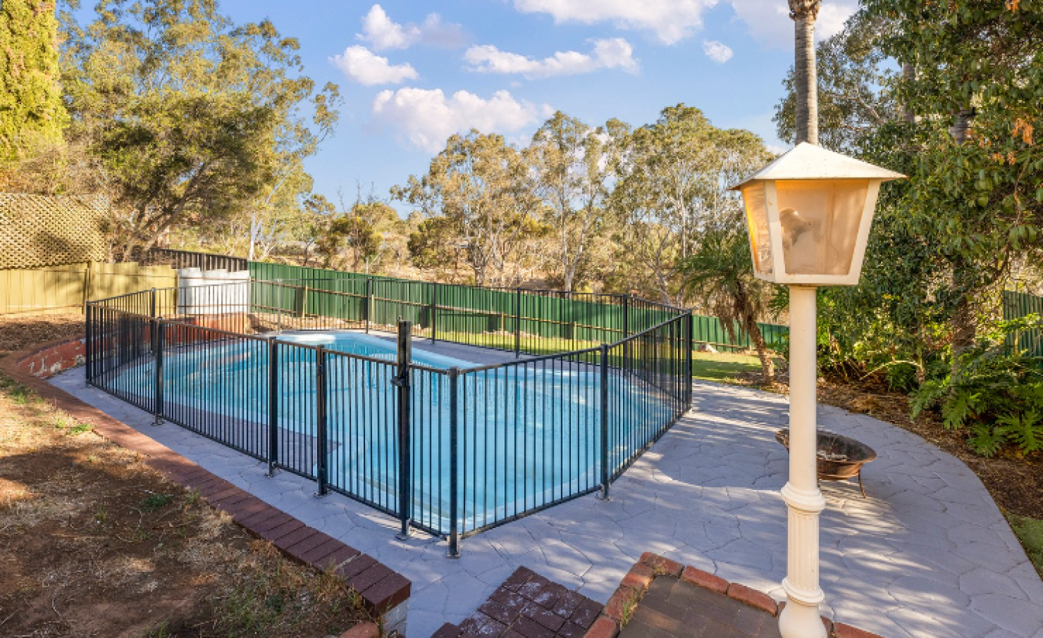 leverage-expertise-of-local-real-estate-agent-in-banksia-park