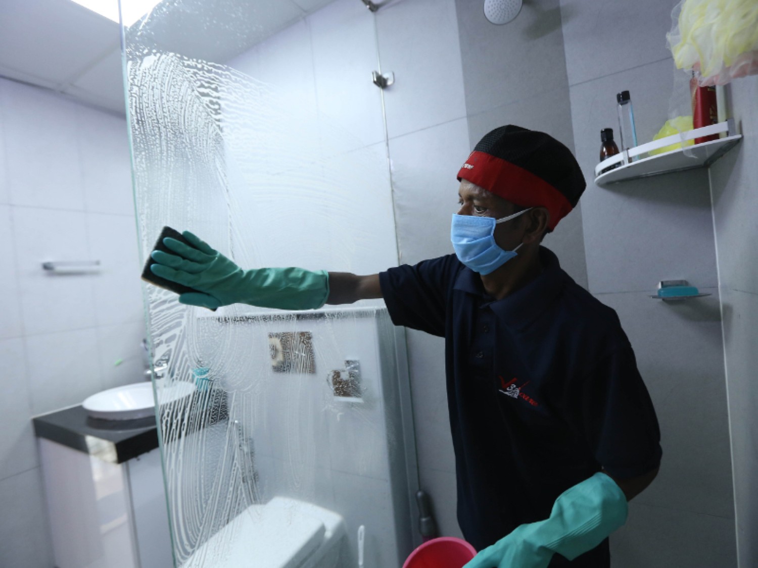 bathroom-cleaning-service-in-pune