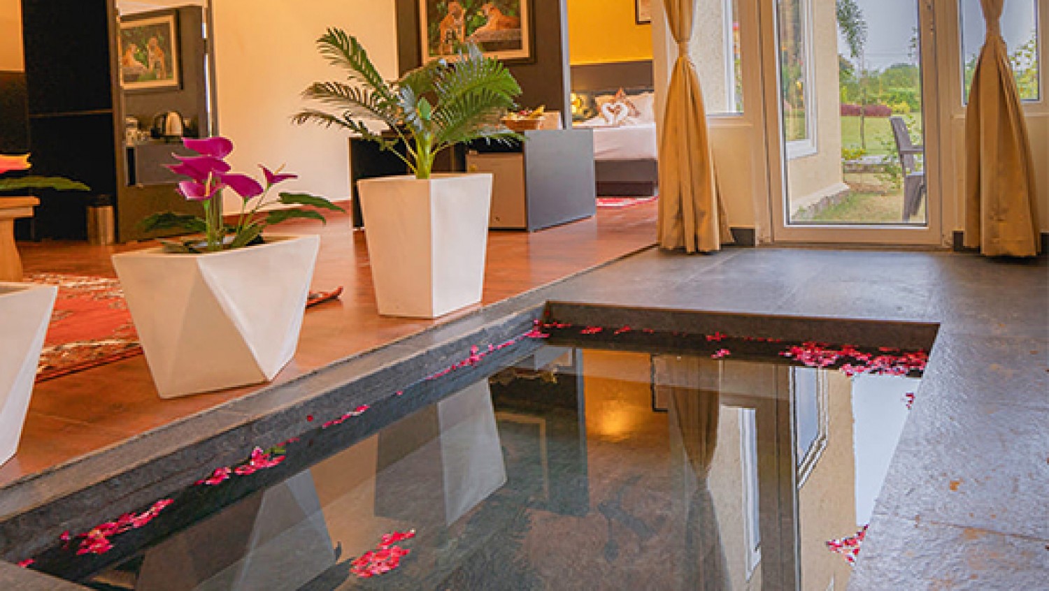 best-luxury-resort-in-corbett-big-1