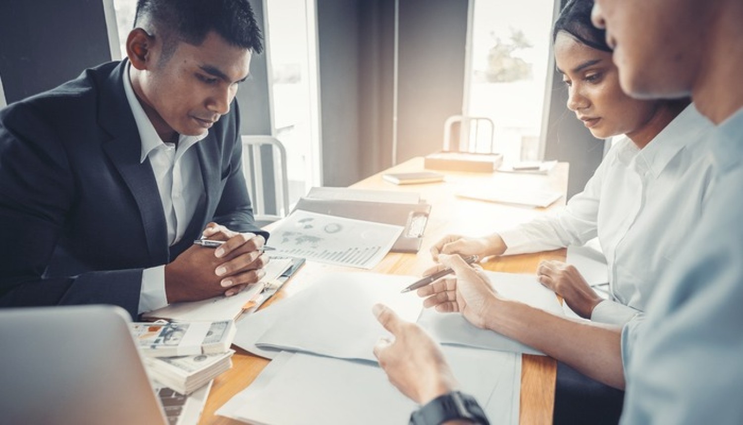 unlock-growth-for-your-sme-with-fynergy-capital-big-2