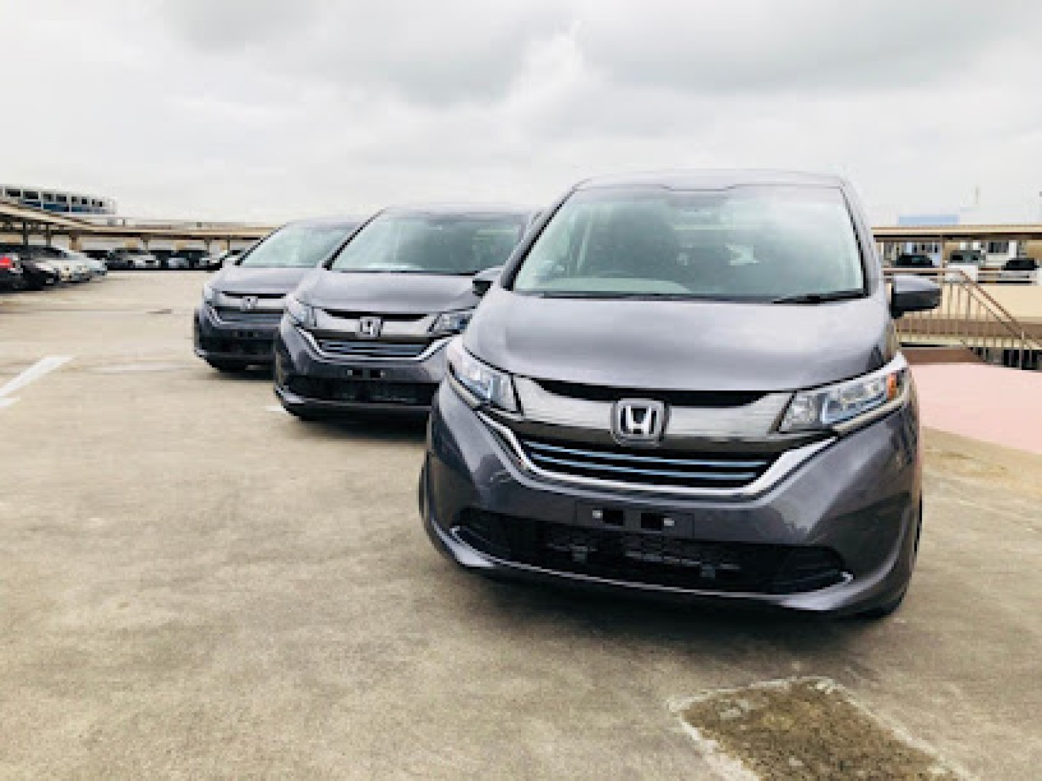 experience-premium-car-hire-services-in-singapore-with-exclusivelimo