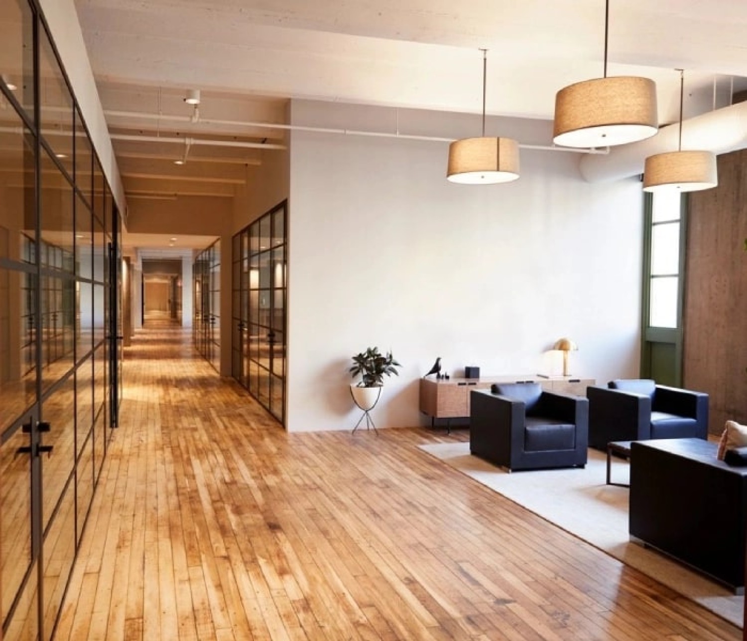 present-your-office-spaces-in-the-best-possible-light-investing-in-affordable-office-staging-toledo-lovittbydesign