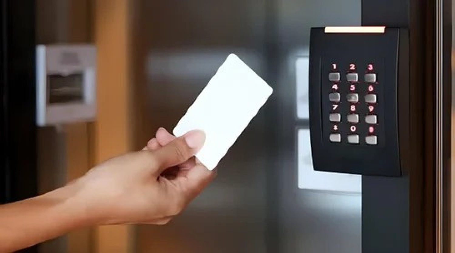 gate-access-with-license-plate-lpr