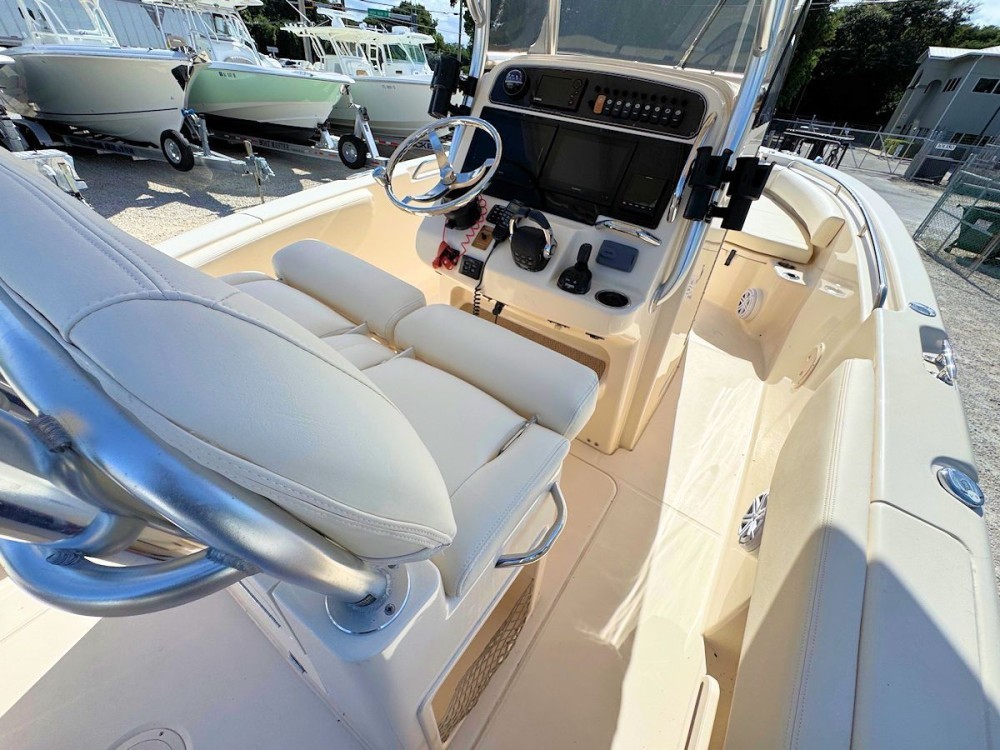 buy-used-boats-florida